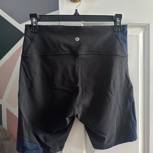 Lululemon Nulu Colour Block High-Rise Short 8" - Picture 2 of 3